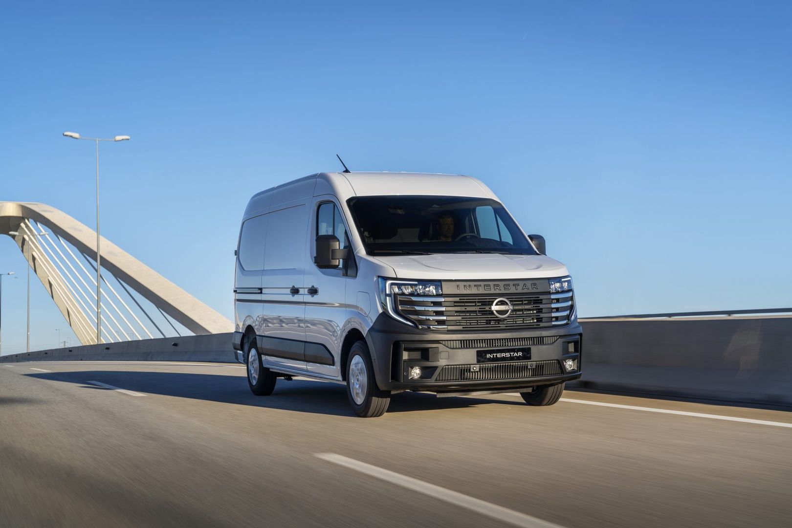 Nissan Interstar 2025