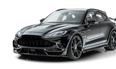 Aston Martin DBX z pakietem Mansory