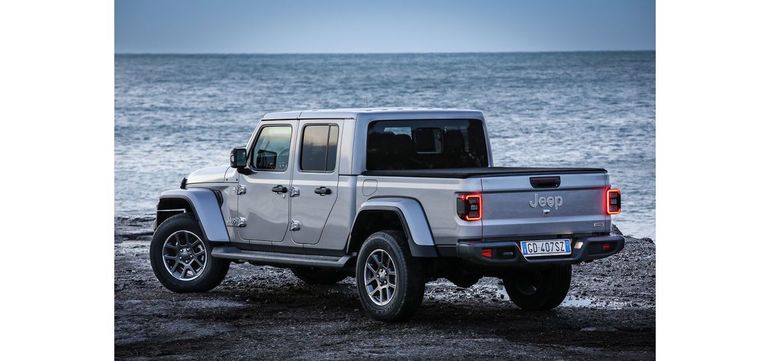 Jeep Gladiator Overland 2021